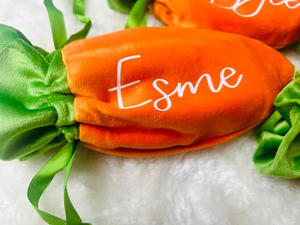 PERSONALISED EASTER CARROT VELVET DRAWSTRING BAGS