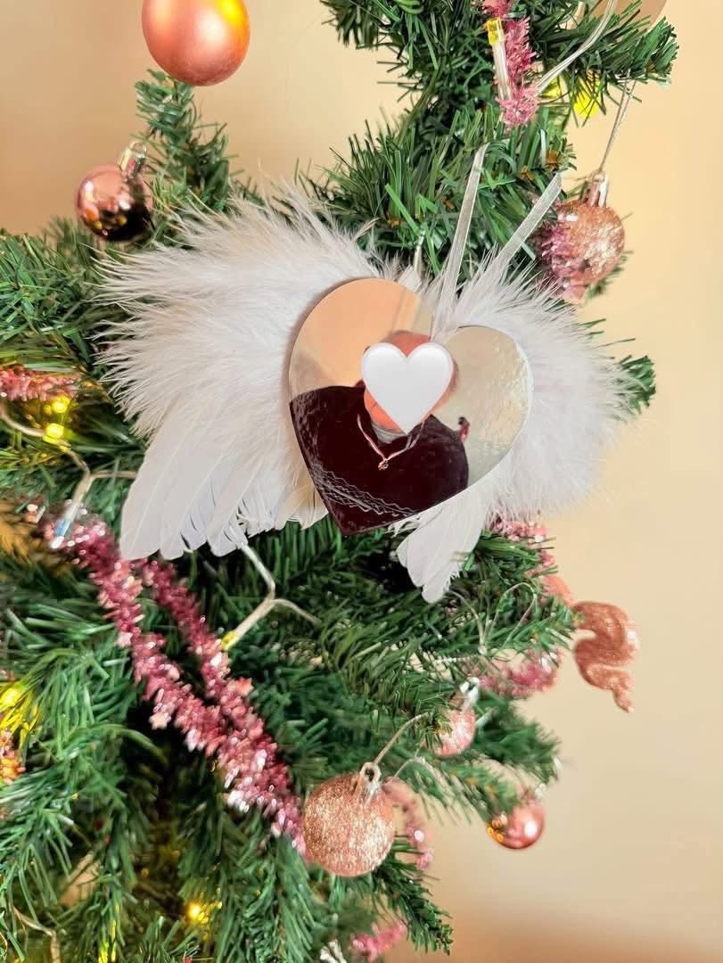 HANGING WHITE FEATHER ANGEL WING PHOTO DECORATION