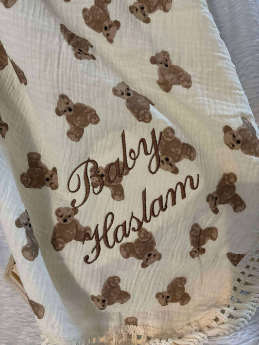 EMBROIDERED BROWN BEAR PERSONALISED BABY BLANKET