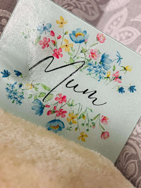 Personalised floral design chopping board