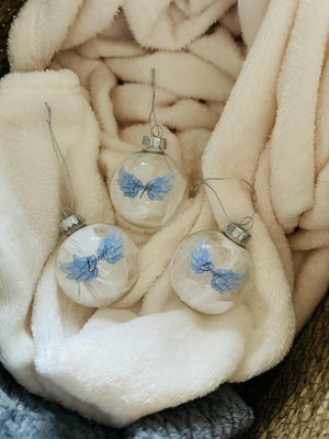 PERSONALISED ANGEL WING WHITE FEATHER GLASS BAUBLE