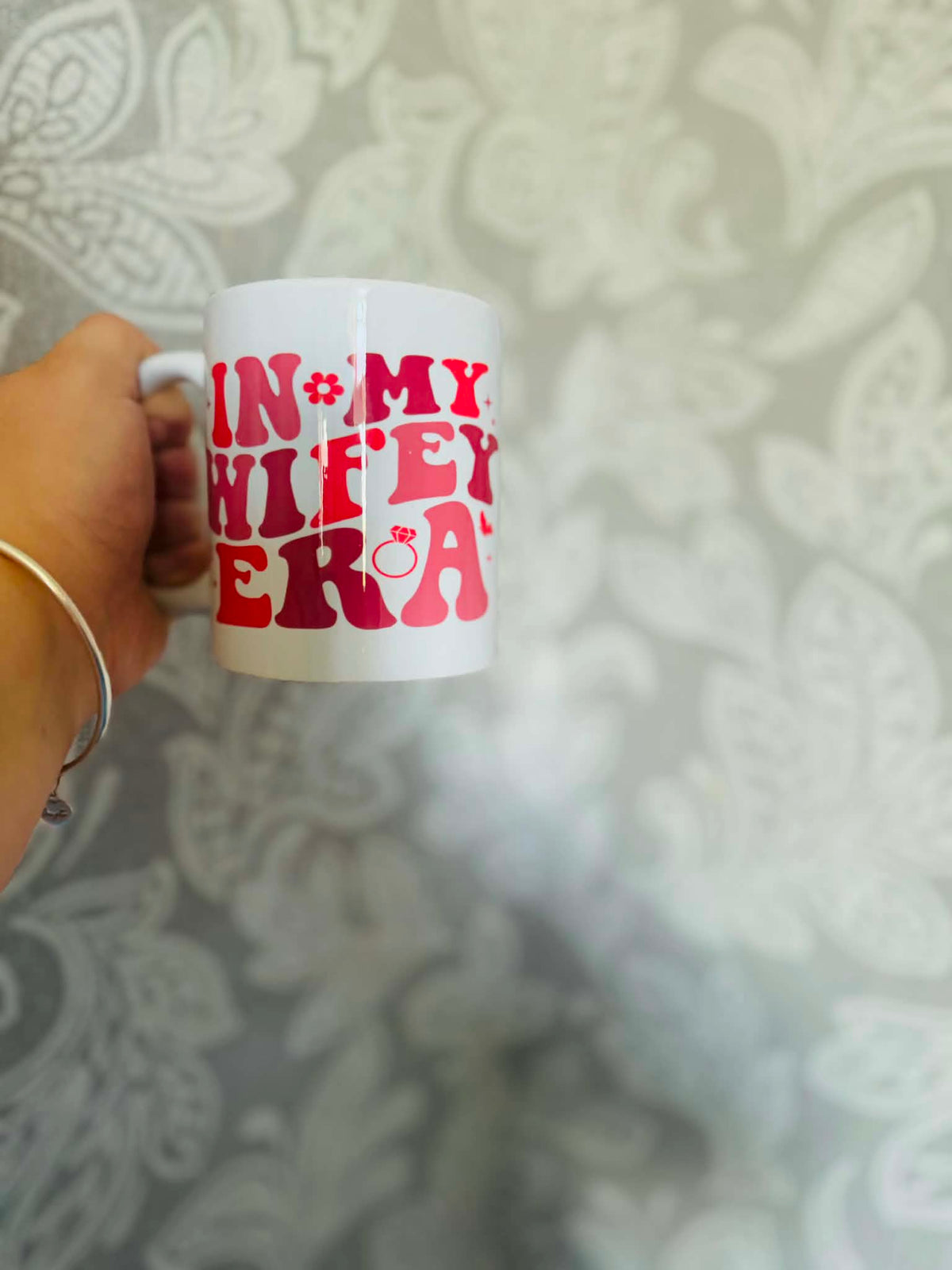 Pink tone in my wifey era mug