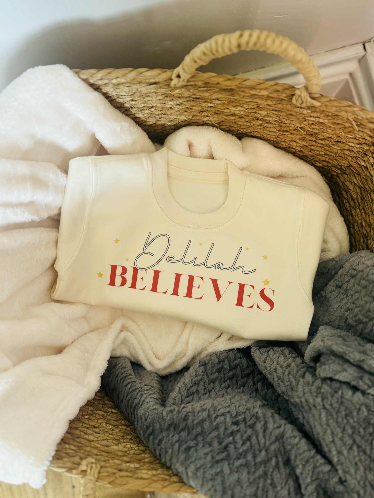 PERSONALISED BELIEVES SWEATSHIRT