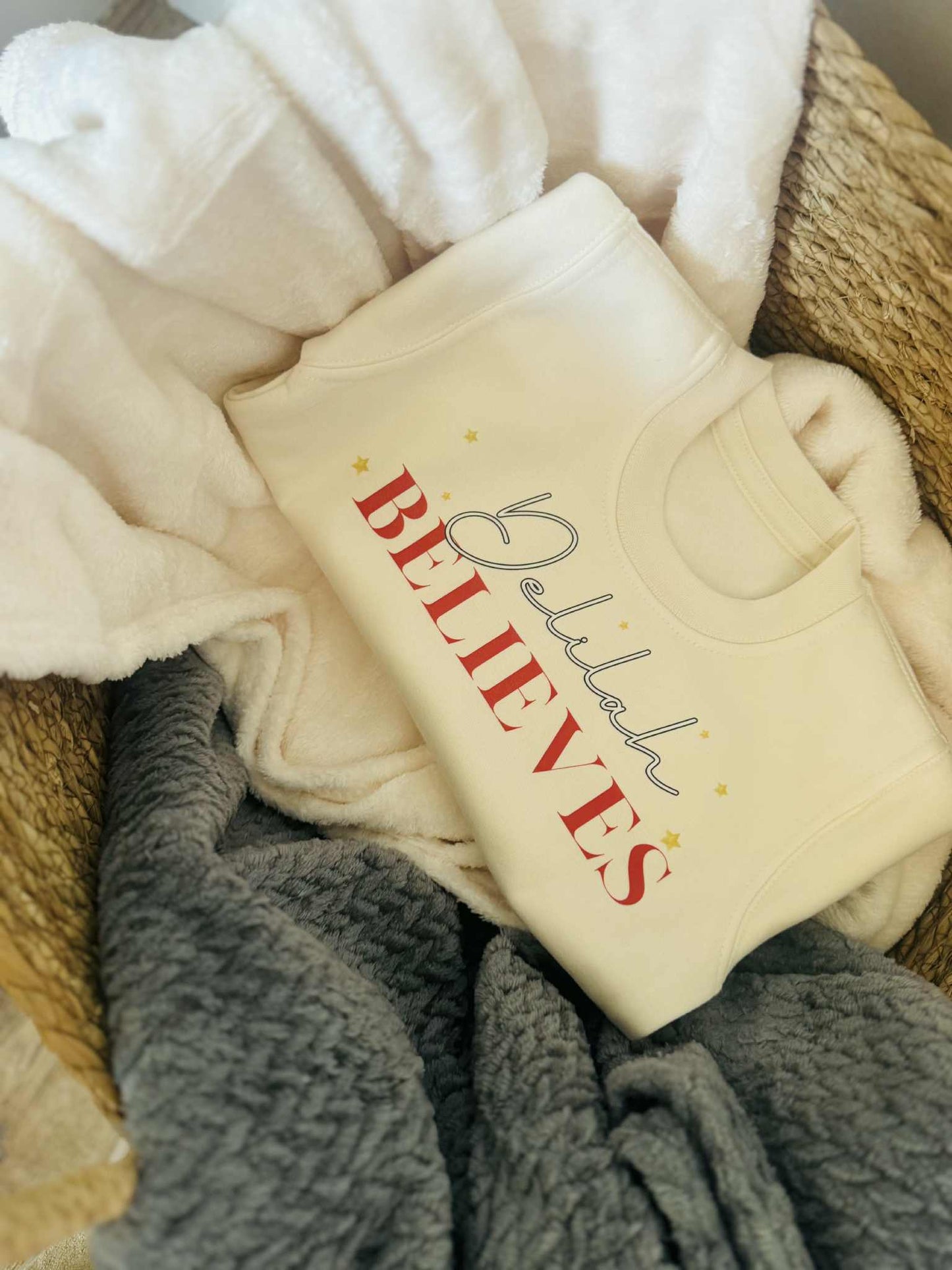 PERSONALISED BELIEVES SWEATSHIRT