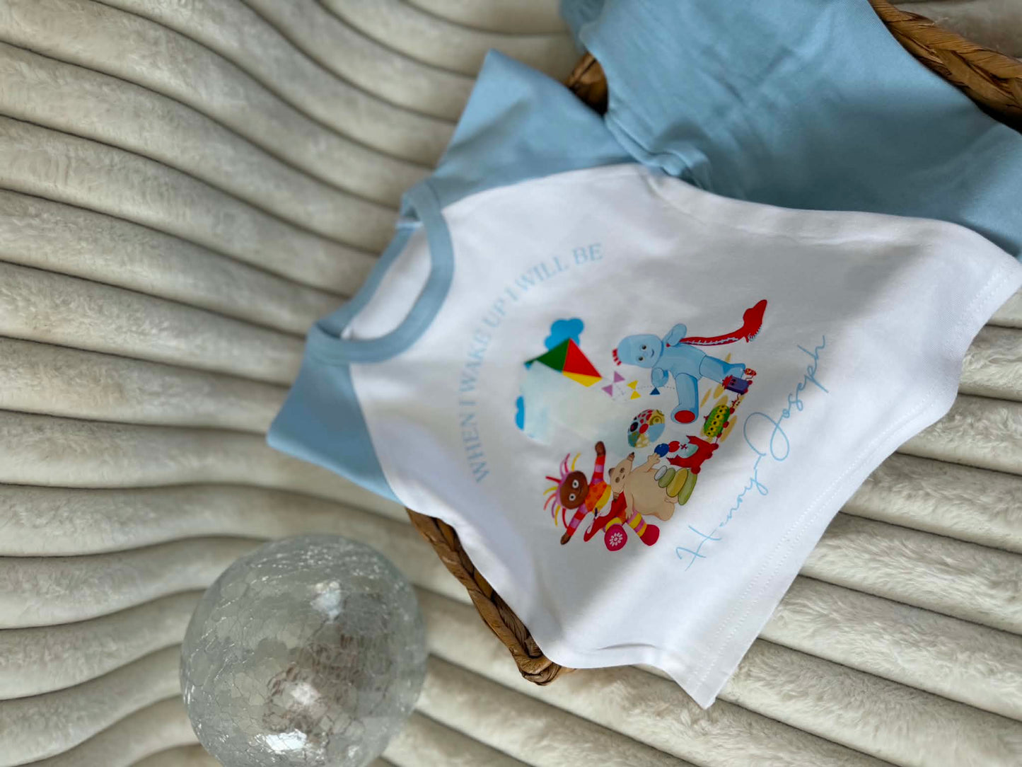 Daisy, makka and piggle personalised night garden pjs